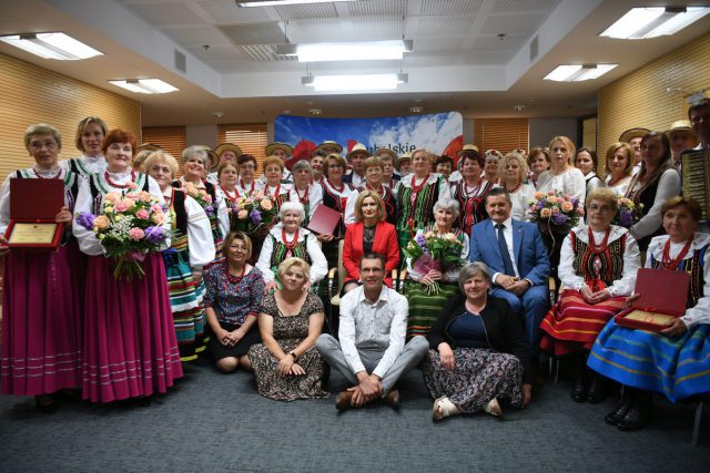 Ich żeberka nie mają sobie równych. Aktywne Koło Gospodyń Wiejskich w Zalesiu znów najlepsze w regionie