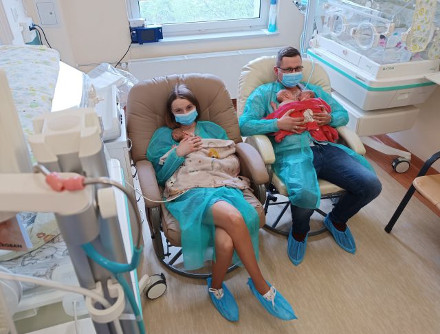 W lubelskim szpitalu urodziły się trojaczki. To drugi taki poród w tym roku w SPSK Nr 4 (zdjęcia)