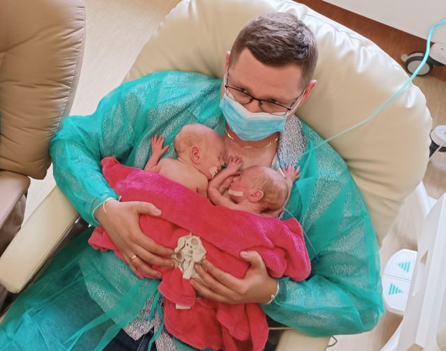 W lubelskim szpitalu urodziły się trojaczki. To drugi taki poród w tym roku w SPSK Nr 4 (zdjęcia)