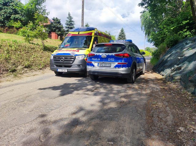 Zakrwawiony obywatel Ukrainy na ulicy. Twierdził, że został pobity i napadnięty (zdjęcia)