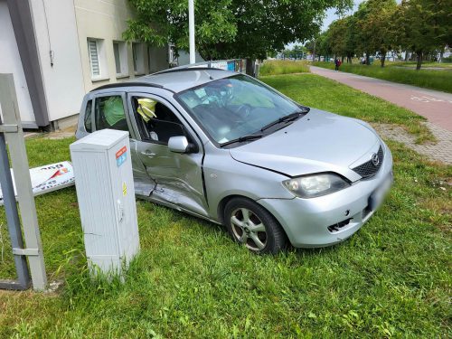 Groźny wypadek na skrzyżowaniu w Lublinie (zdjęcia)