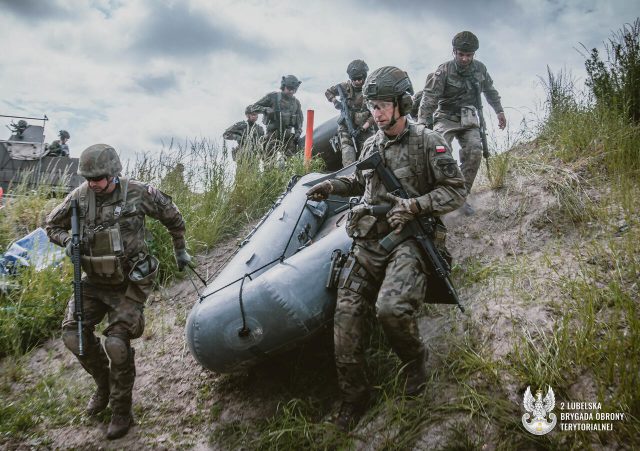 Intensywne szkolenie strzeleckie podoficerów Lubelskiej Brygady OT (zdjęcia)