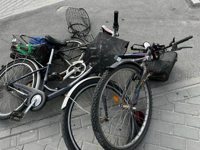 Groźne wypadki z udziałem rowerzystów. Dwie osoby w szpitalu (zdjęcia)