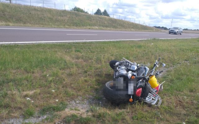 Tragiczny wypadek na ekspresówce. Życia motocyklisty nie udało się uratować (zdjęcia)