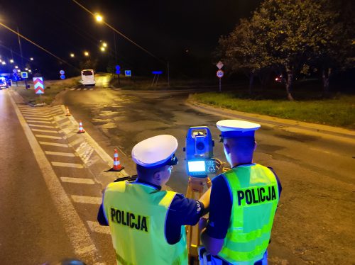 Tragiczny wypadek z udziałem rowerzysty. Starszy mężczyzna zginął po potrąceniu przez toyotę (zdjęcia)