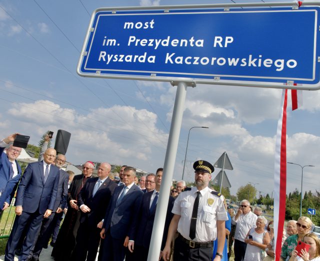 Nowy most w Lublinie ma już patrona. Dziś uroczyście otrzymał imię Prezydenta RP Ryszarda Kaczorowskiego (zdjęcia)