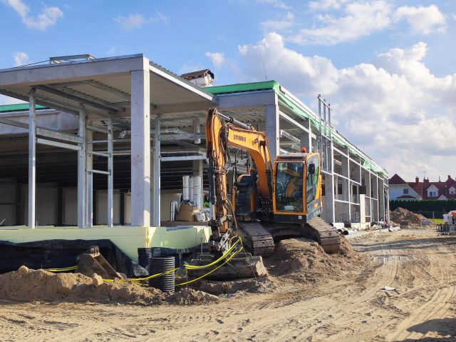 Ta sieć handlowa nie zwalnia tempa. Buduje w Lublinie kolejny market (zdjęcia)