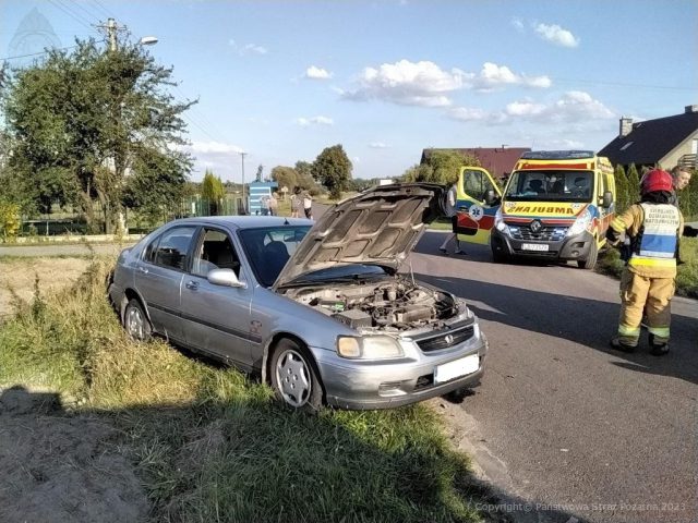 Popołudniowe zderzenie dwóch pojazdów osobowych. Jedna osoba poszkodowana (zdjęcia)