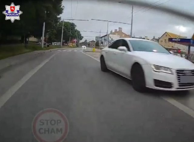 Nagranie pojawiło się w Internecie, potem trafiło do policjantów. 20-latek opowie przed sądem za swoje wyczyny na drodze (wideo, zdjęcia)