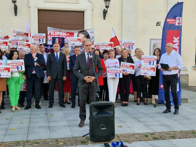 Wiec poparcia dla radnej województwa. Tłumaczyli, dlaczego warto na nią głosować (zdjęcia)