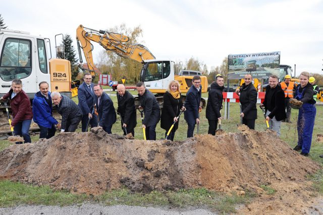 Pierwsze łopaty wbite, budowa Autodromu może ruszać. „To będzie tor wyścigowy na miarę XXI wieku” (zdjęcia)