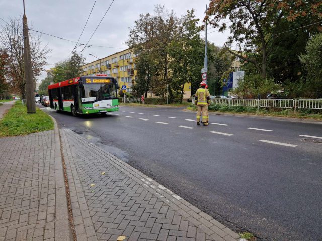 Potrącenie pieszej w Lublinie. Kobieta trafiła do szpitala, są duże utrudnienia w ruchu (zdjęcia, wideo)