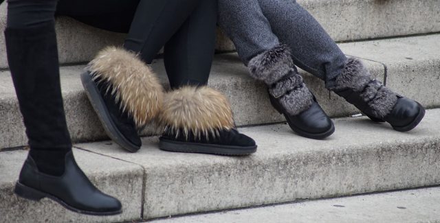 Kozaki damskie – niezbędny element modnej zimowej stylizacji