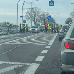 Ukraińscy kierowcy blokują przejazd drogą krajową nr 12 (zdjęcia)