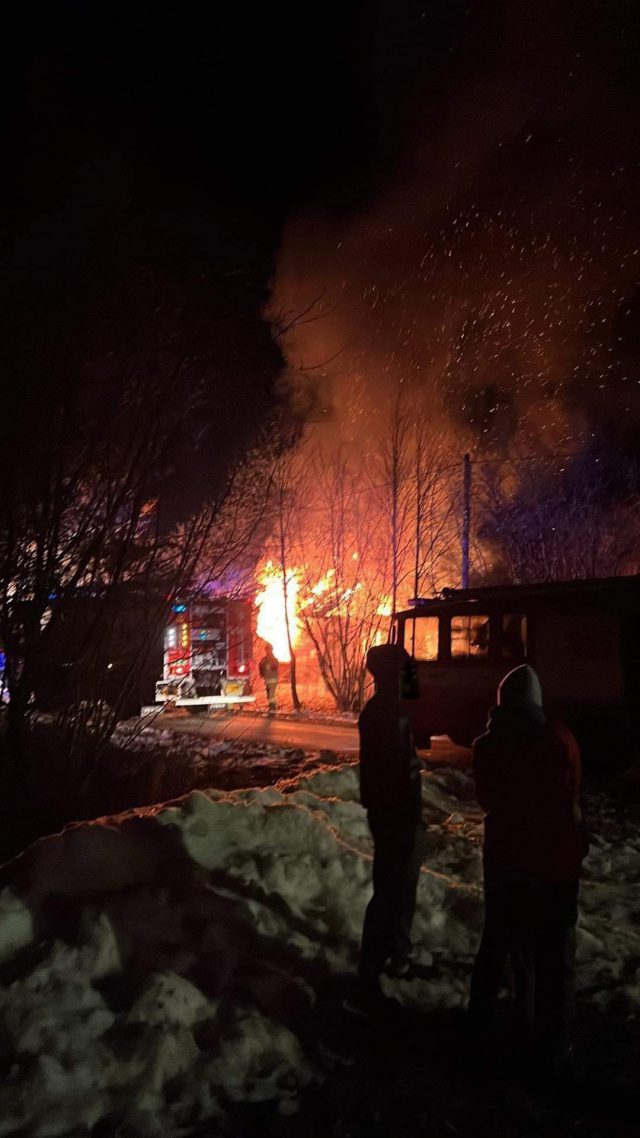 Tragiczny pożar domu. Nie żyje mężczyzna (zdjęcia)