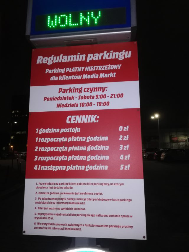 Dezinformacja przed parkingiem przy Media Markt zlikwidowana. Nareszcie!