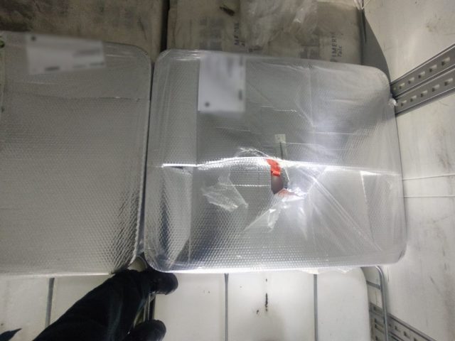 Nielegalny transport materiałów niebezpiecznych. W naczepie były substancje chemiczne (zdjęcia)