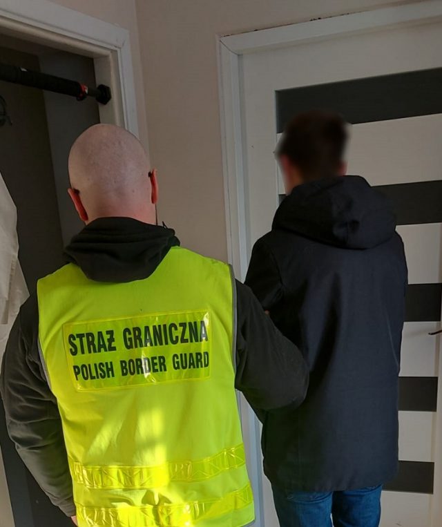 Kolejni organizatorzy nielegalnej migracji zatrzymani. Działali na dwóch szlakach przerzutowych (zdjęcia)