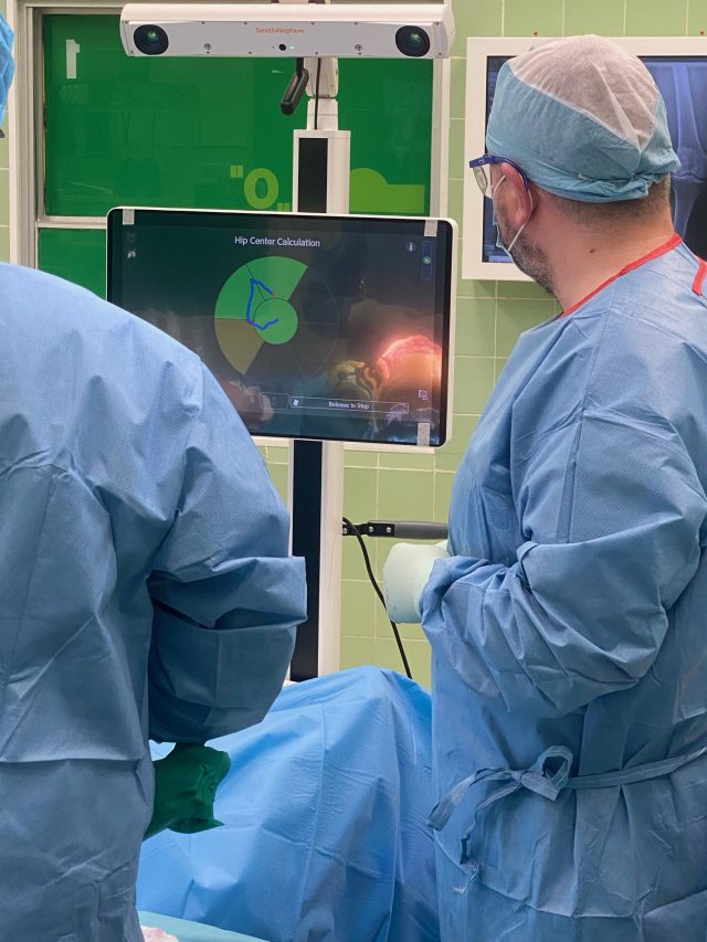 Robot ortopedyczny wspomoże chirurgów w szpitalu przy al. Kraśnickiej (zdjęcia)