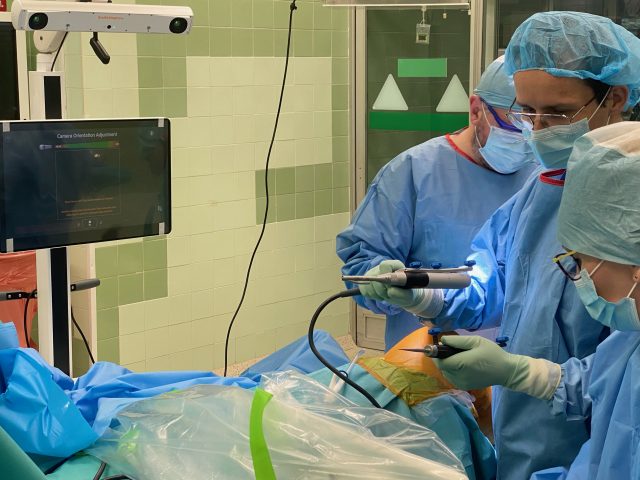 Robot ortopedyczny wspomoże chirurgów w szpitalu przy al. Kraśnickiej (zdjęcia)