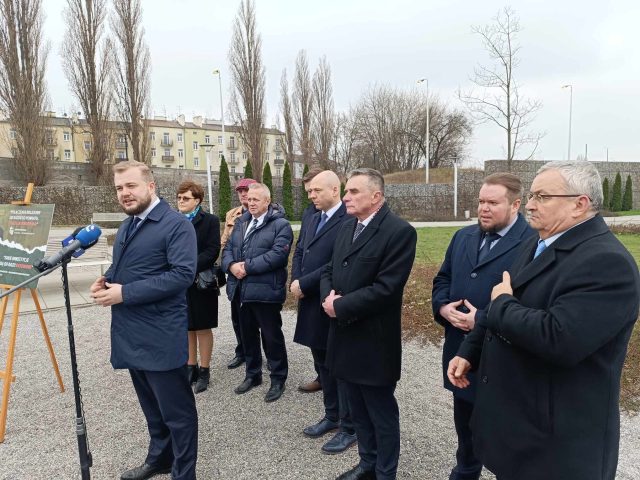 Politycy PiS o stworzeniu Lubelskiej Kolei Aglomeracyjnej. Szybkie pociągi mają kursować co pół godziny (zdjęcia)