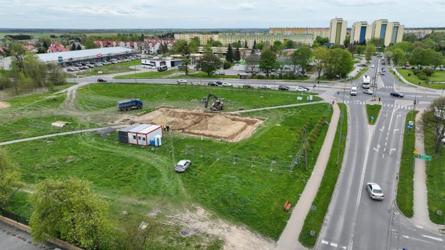 Miał być supermarket, będą hamburgery. W Łęcznej ruszyła budowa McDonald’sa (zdjęcia)