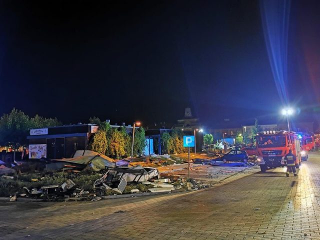 Niszczące burze nad krajem, ponad 3700 interwencji strażaków (zdjęcia)