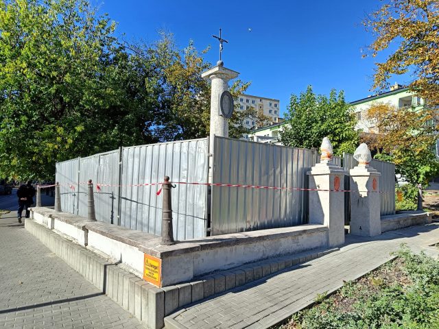 Rozpoczął się remont mogiły ułanów księcia Józefa Poniatowskiego w Lublinie (zdjęcia)
