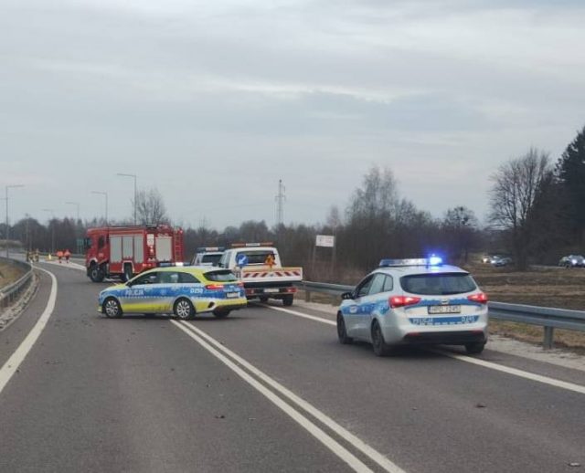 Sezon jeszcze się nie zaczął, są już ofiary. Wypadek motocyklisty zakończył się tragicznie (zdjęcia) AKTUALIZACJA