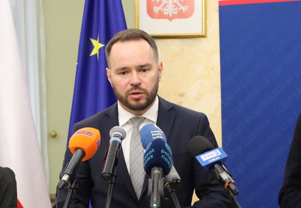 Wojewoda zapowiada kroki prawne wobec polityków PiS. Wypowiedzi o wzroście zagrożenia przestępczością cudzoziemców miały być kłamstwem