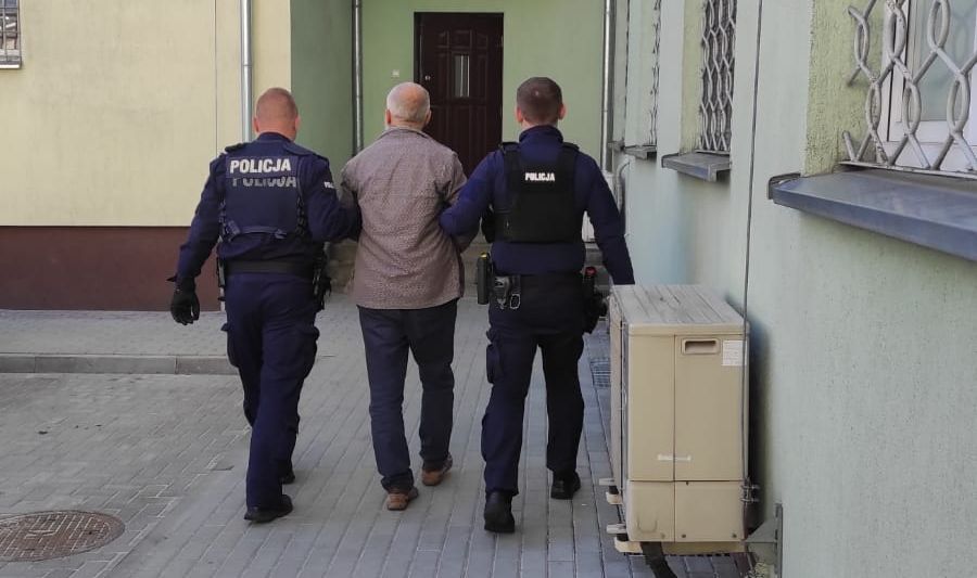 Groził urzędniczkom sierpem. 57-latek z Białej Podlaskiej trafił do tymczasowego aresztu