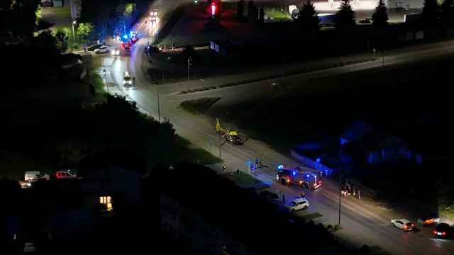Wypadek motocyklisty, na jezdni lądował śmigłowiec LPR. Trwa akcja ratunkowa, droga jest zablokowana (zdjęcia)