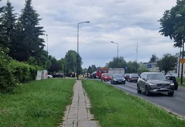 Zderzenie dwóch aut na Związkowej. Kolejne zdarzenie w tym samym miejscu (zdjęcia)