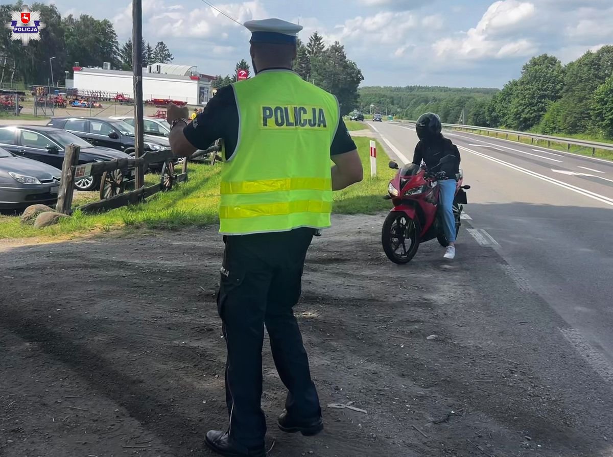 Wzmożone kontrole jednośladów w województwie lubelskim. Ponad 600 wykroczeń ujawnionych przez policjantów (zdjęcia)