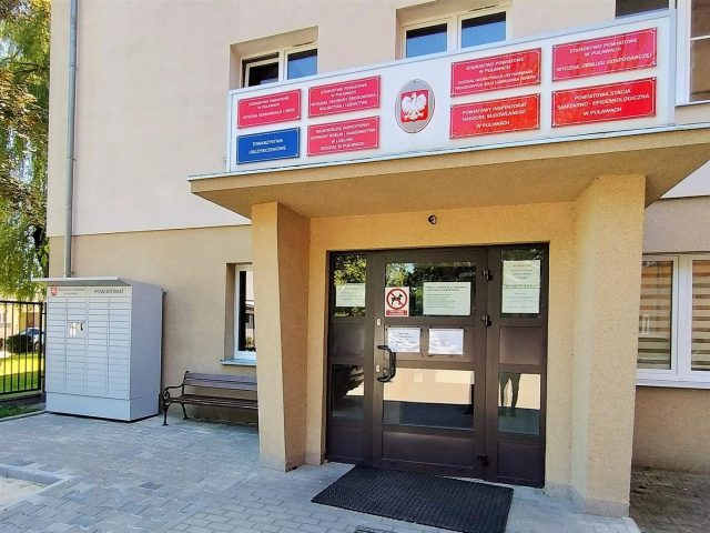 To pierwsze w województwie lubelskim takie urządzenie. W Puławach ustawiono powiatomat