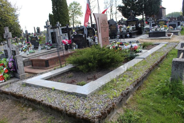 Zbiorowa mogiła żołnierzy z 1920 roku w Malowej Górze odzyskała należyty wygląd (zdjęcia)