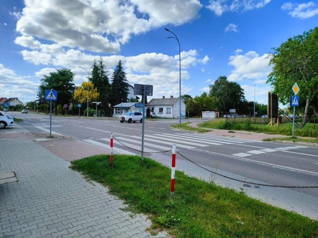 15-latka potrącona na przejściu dla pieszych w Tomaszowie Lubelskim. Motorowerzysta stracił prawo jazdy