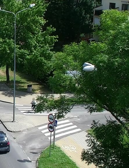Dron nad centrum Chełma. Policjanci ujawnili kilkanaście wykroczeń