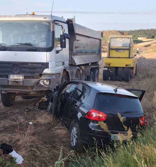 Wypadek na DK19 w Borkach. Dwie kobiety trafiły do szpitala