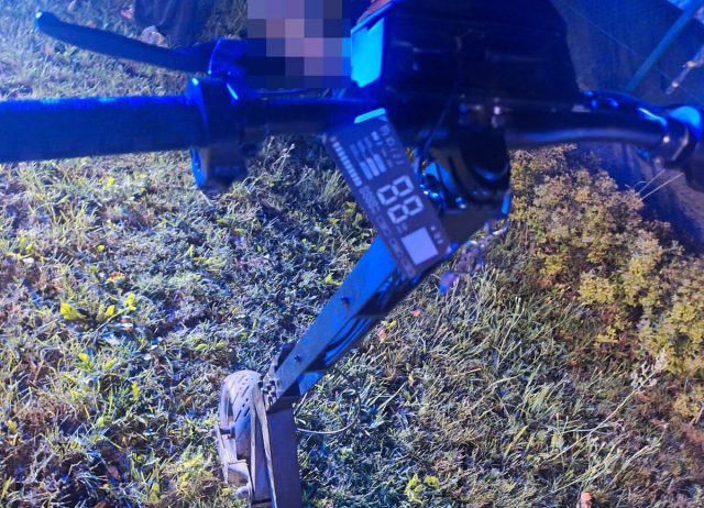 Groźny wypadek na hulajnodze elektrycznej w Lubartowie. Dwie 15-latki trafiły do szpitala
