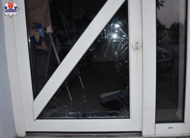 Nocne zniszczenia w centrum Łukowa. 32-latkowi grozi do pięciu lat więzienia
