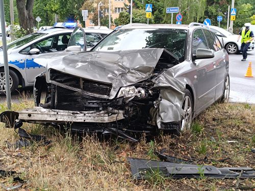 Wypadek na ul. Krańcowej w Lublinie. Są ranni i zablokowana droga