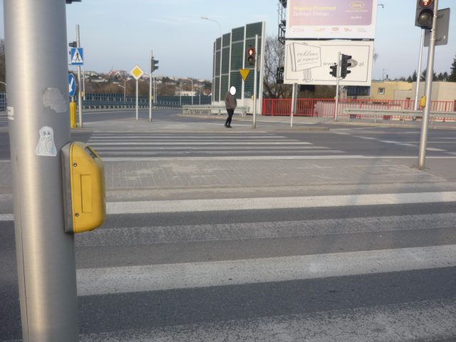 Czy to zamierzone spowalnianie ruchu drogowego, czy powtarzająca się awaria sygnalizacji świetlnej?