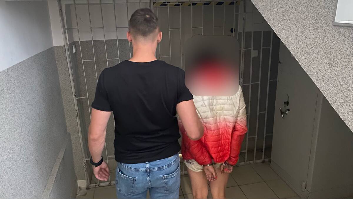 39-letnia Ukrainka ugryzła policjanta. Funkcjonariusz trafił do szpitala zakaźnego, jest wniosek o wydalenie kobiety