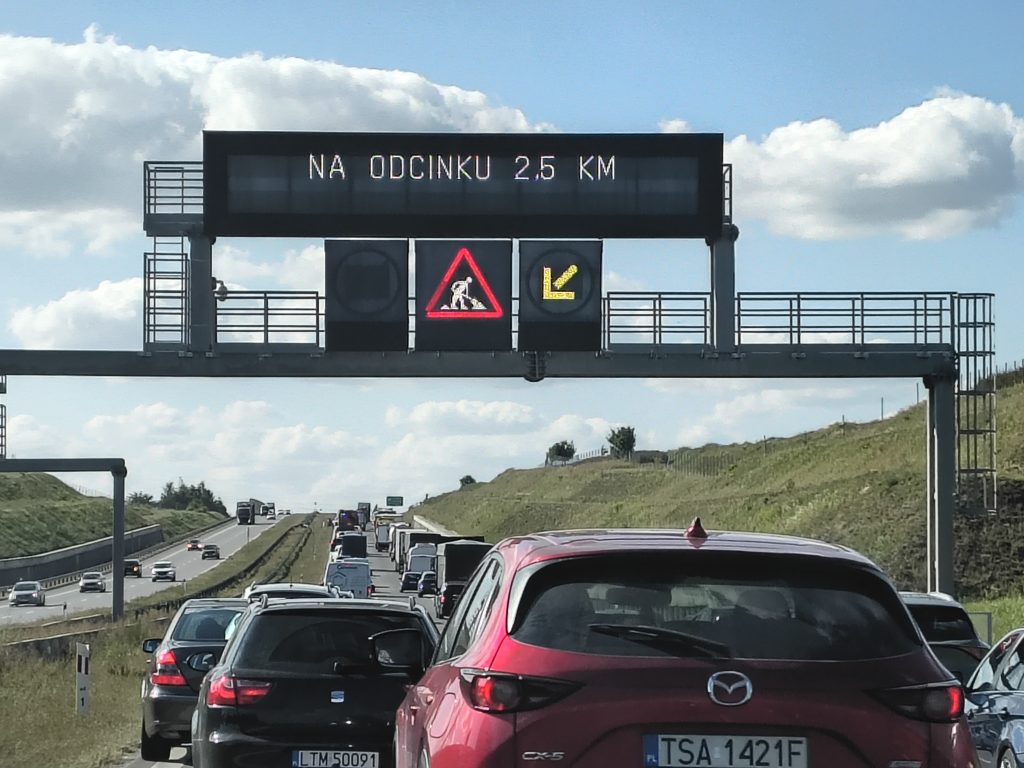 Zderzenie pojazdów na obwodnicy Lublina. Są bardzo duże problemy z przejazdem