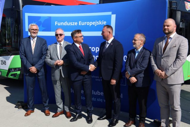 Dziewięć nowych hybryd plug-in dla Lublina. Inwestycja kosztowała 32,6 mln zł