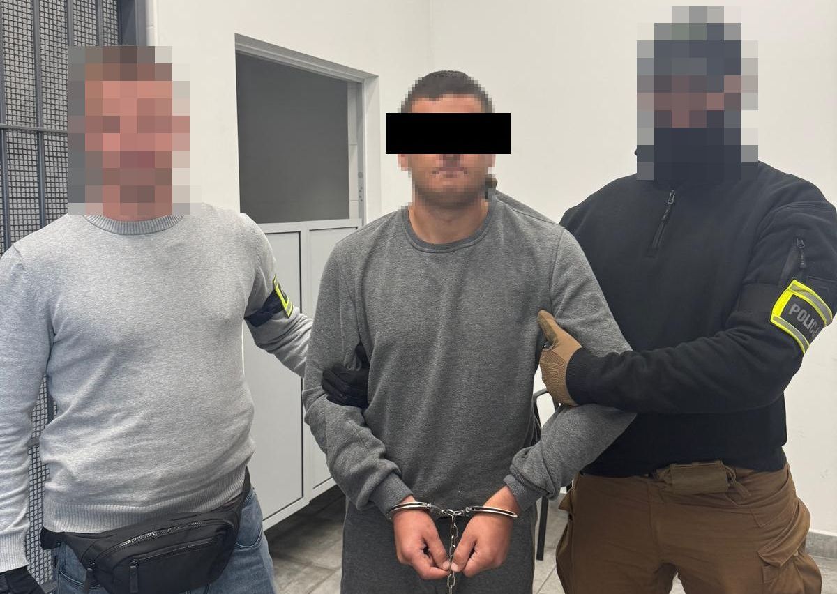 Atak na ratowników w Lublinie: 24-letni Ukrainiec demolował karetkę, objęty deportacją
