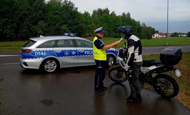 51 kontroli i 12 wykroczeń. Policja podsumowała akcję „Motocyklista” w powiecie parczewskim