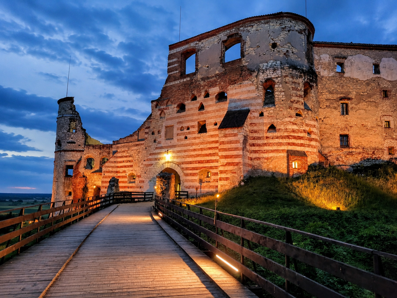 Zamek w Janowcu świętuje 500 lat: koncert Rodowicz i pokaz laserowy