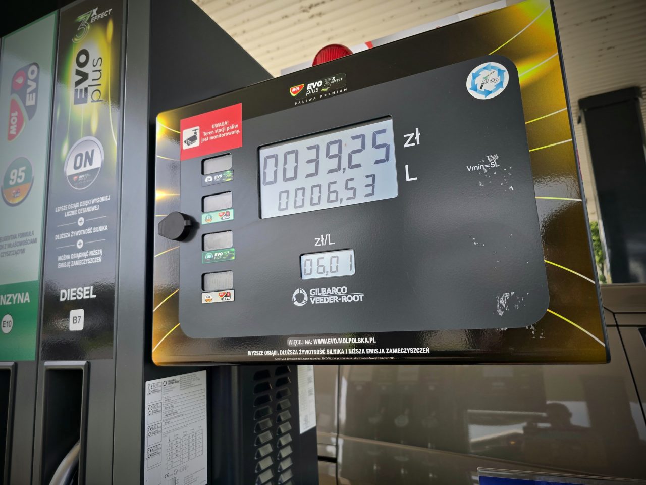 Fuel price caps October 6: unleaded 95 at 6.79 zloty, diesel at 7.82 zloty